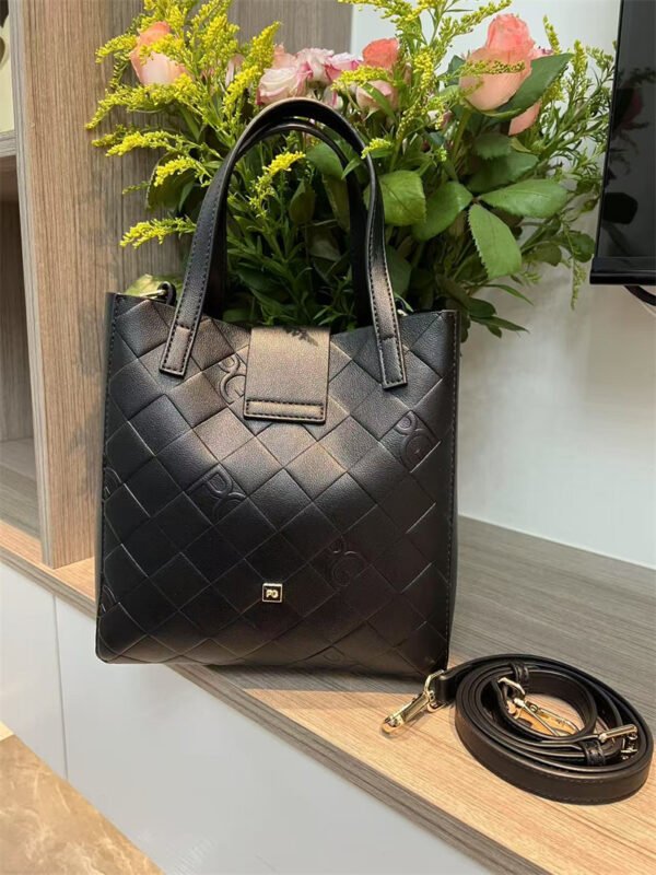 Purificacion Garcia bag P7301 21-22-14cm