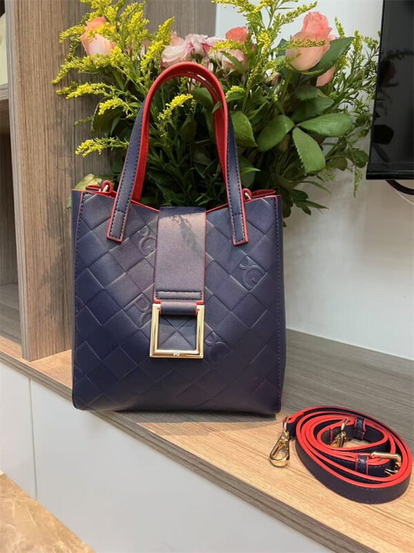 Purificacion Garcia bag P7301 21-22-14cm