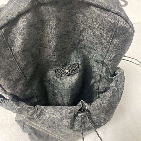 Bear backpack02 W28-D18-H40