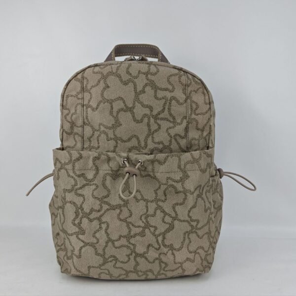 Bear backpack02 W28-D18-H40