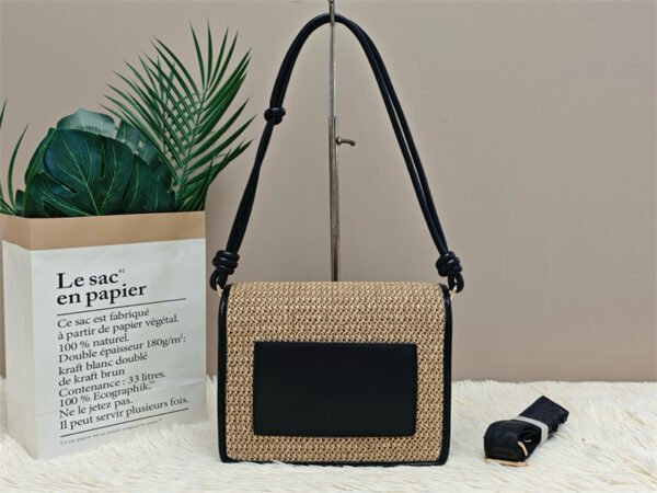 5253-183 bear corss body bag