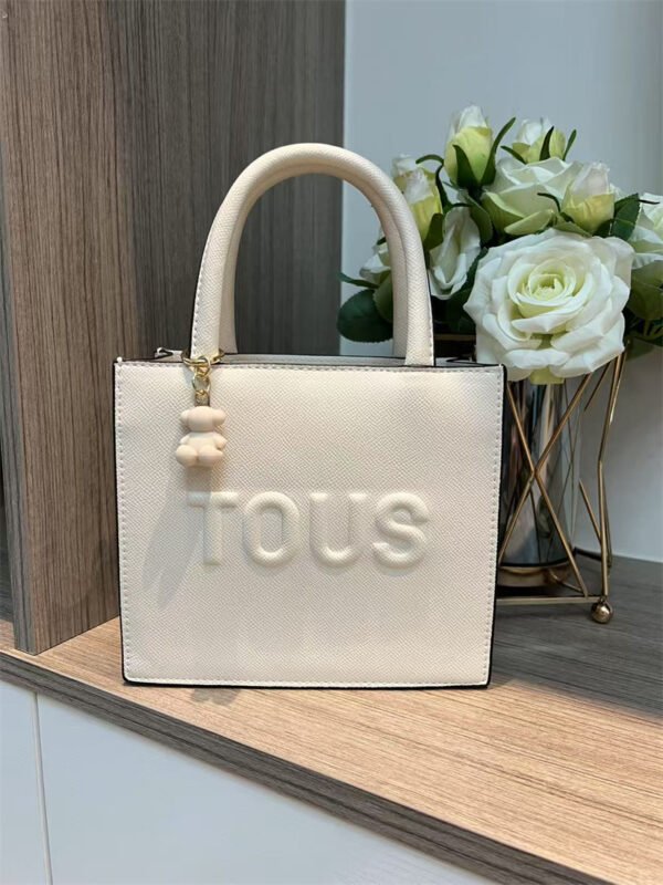 62079 bear bag messenger bags