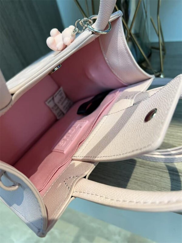 62079 bear bag messenger bags