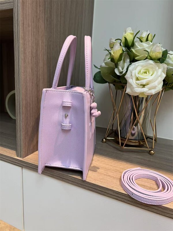 62079 bear bag messenger bags