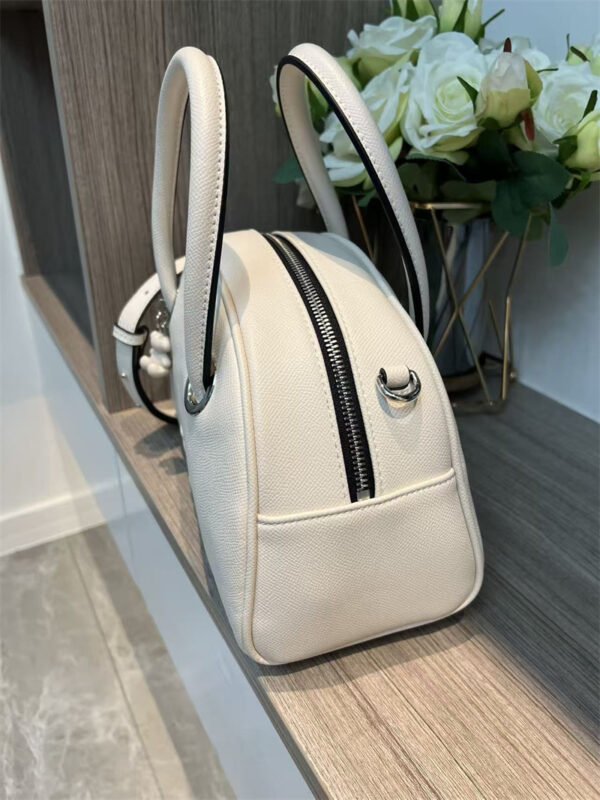 62080 new bear bag high quality handbag