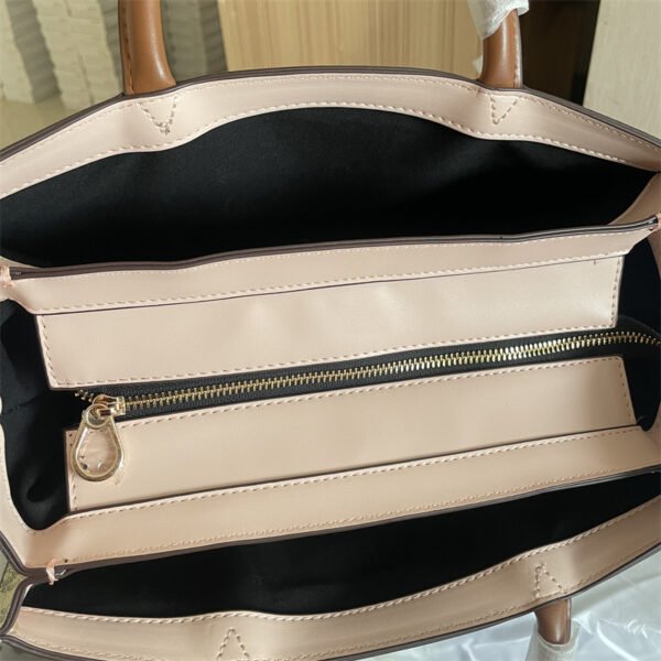 62082 bear bag handbag