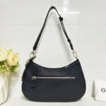 guess bag BD787918 size 29.5××6×16.5cm