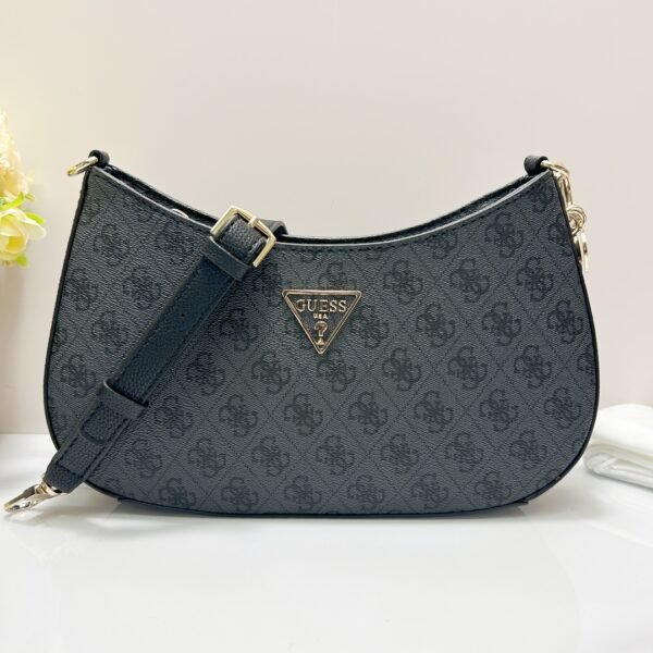 guess bag BD787918 size 29.5××6×16.5cm