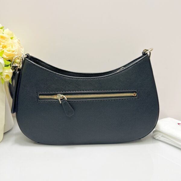 guess bag BD787918 size 29.5××6×16.5cm