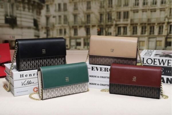 CHCH bag 210511-C 20x5x13cm