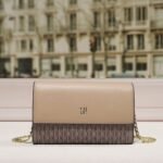 CHCH bag 210511-C 20x5x13cm