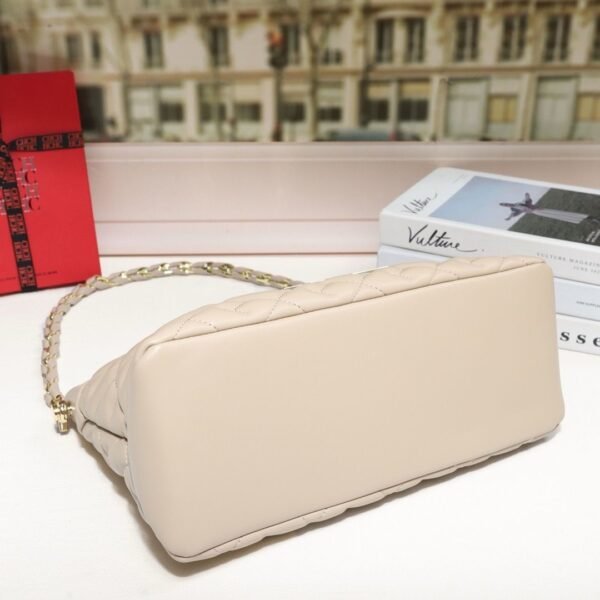 chch bag 221017 33x16x20cm