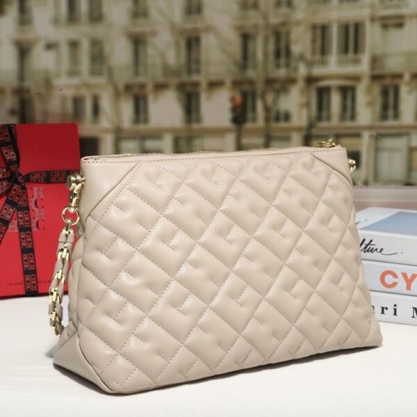 chch bag 221017 33x16x20cm