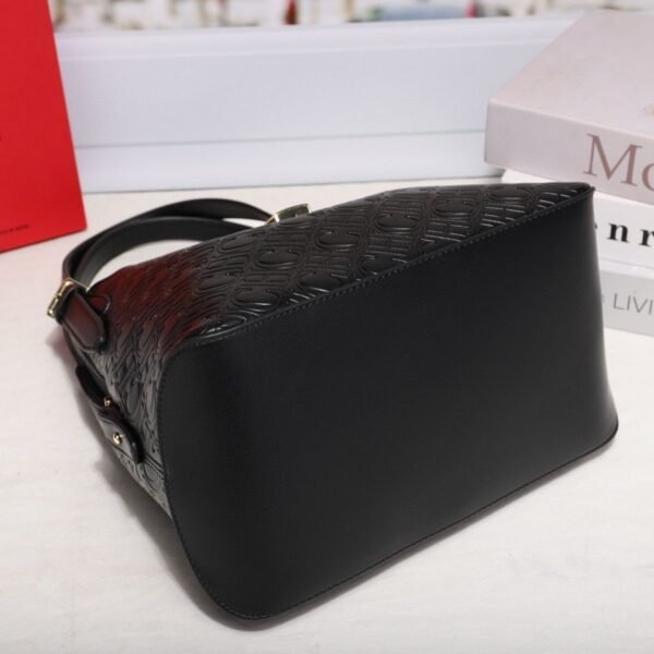 chch bag 240385-1 27x15x23cm