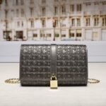 CHCH bag 240413-M 19.5x5x12.5