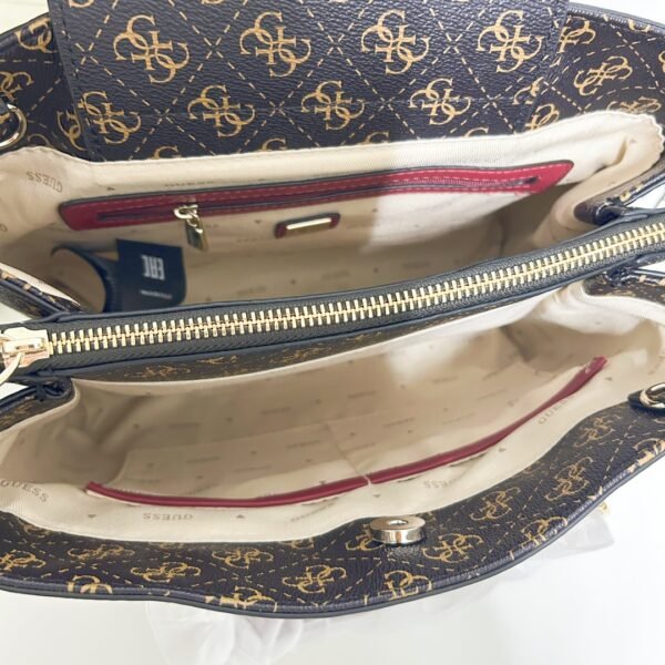 guess bag BG787906尺寸29×18×23.5cm