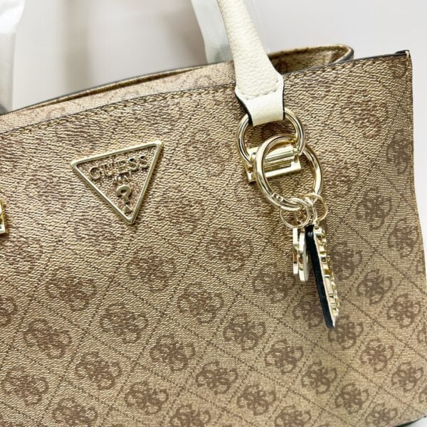 guess bag BG787906尺寸29×18×23.5cm