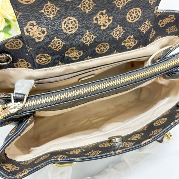 guess bag BG787906尺寸29×18×23.5cm