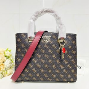 guess bag  BG787906尺寸29×18×23.5cm