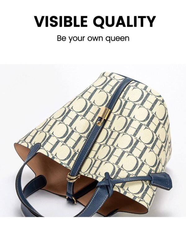 CHCH bag CO1C2021 33.5x21x21.5