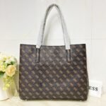 guess bag SG877823 尺寸31.5x11×29cm
