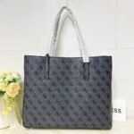 guess bag SG877823 尺寸31.5x11×29cm