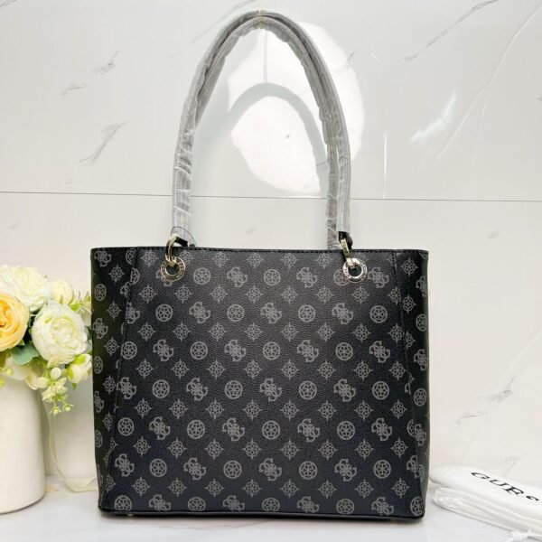 guess bag VG787925 尺寸33.5×9.5×27cm