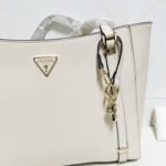 guess bag VG949323 尺寸33.5x10x26.5cm