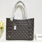 guess bag VG949323 尺寸33.5x10x26.5cm
