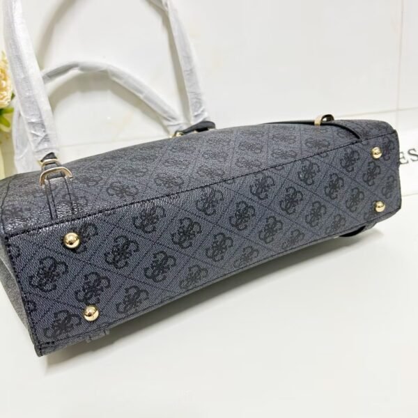 guess bag VG949323 尺寸33.5x10x26.5cm