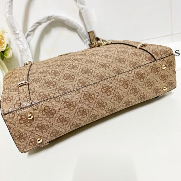 guess bag VG949323 尺寸33.5x10x26.5cm