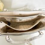 guess bag VG949323 尺寸33.5x10x26.5cm