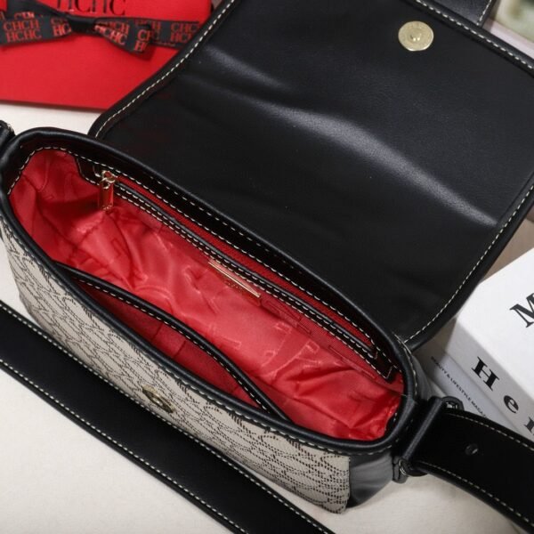 chch bag 210210 22x9x14