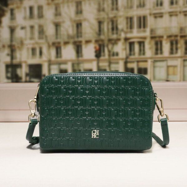 chch bag 210220 22x8x15cm