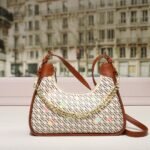 chch bag 230626 28x7x21cm