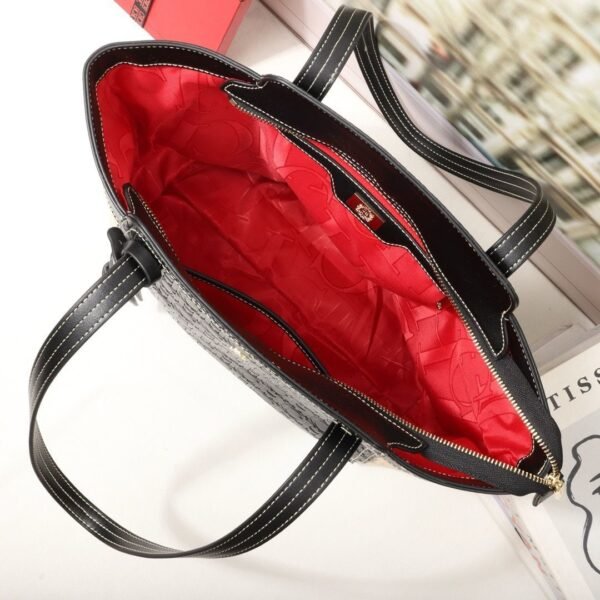 CHCH BAG 230702-M44 42x13.5x30.5cm