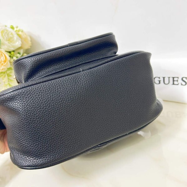 Guess bag BG876732 21×10.5×28cm