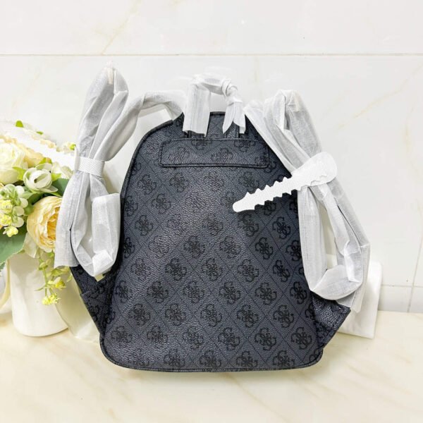 Guess bag BG876732 21×10.5×28cm
