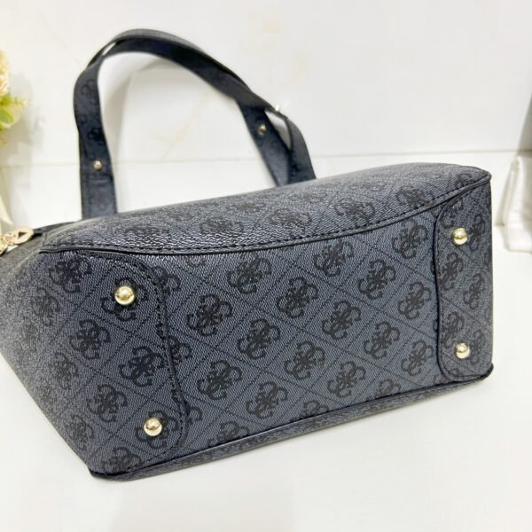Guess bag BG964022 25.5×12×29cm 袋口44.5cm