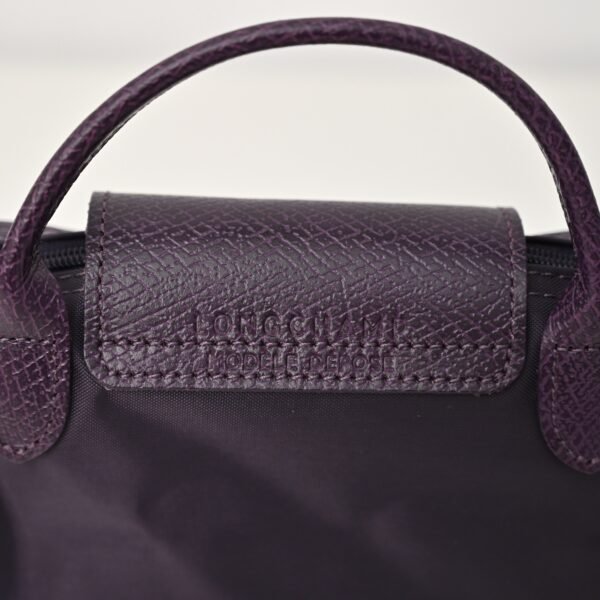 Longchamp LC01