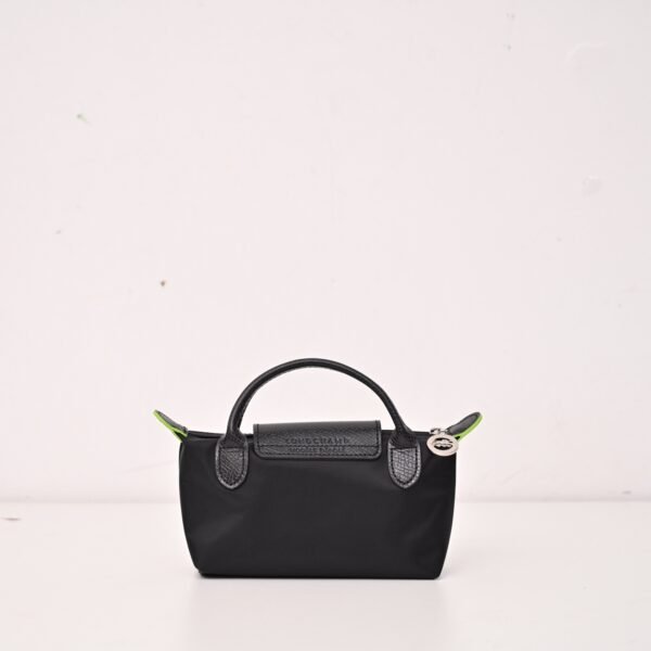 Longchamp LC01