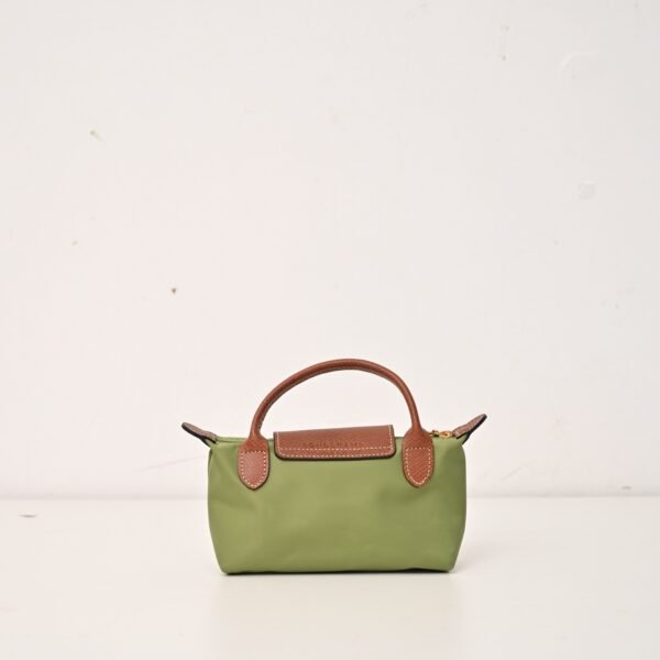 Longchamp LC01