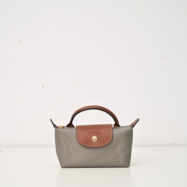 Longchamp LC01