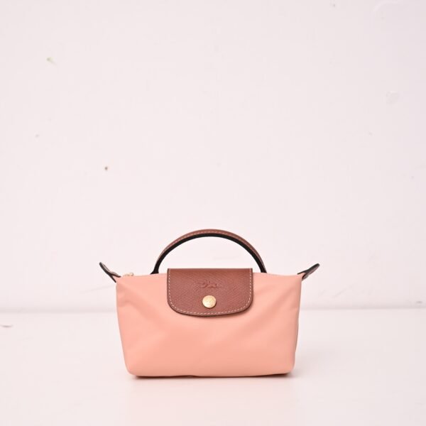 Longchamp LC01