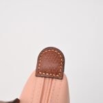 Longchamp LC01