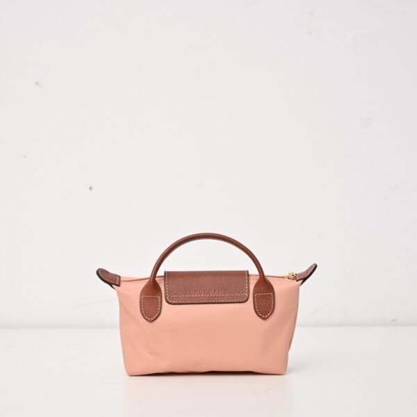 Longchamp LC01