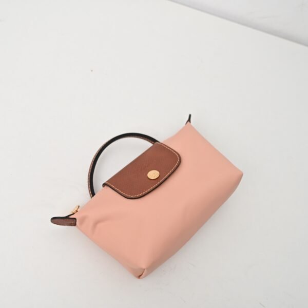 Longchamp LC01