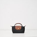Longchamp LC01