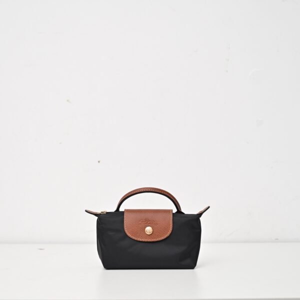 Longchamp LC01