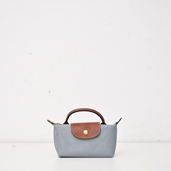 Longchamp LC01